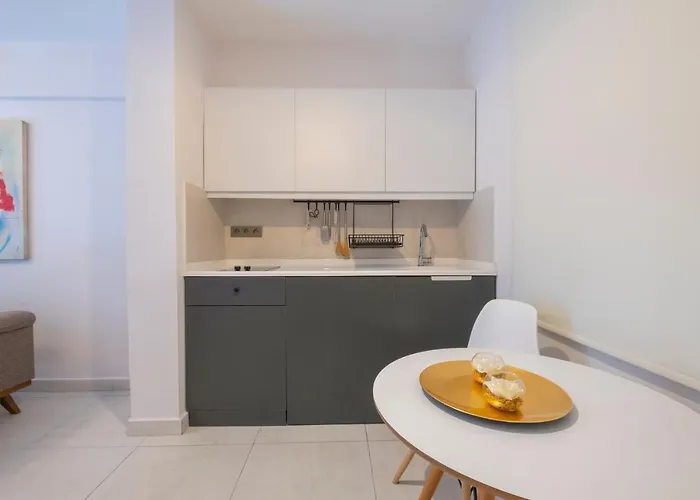 Ezgi's With Private Garden In דירה מרמריס