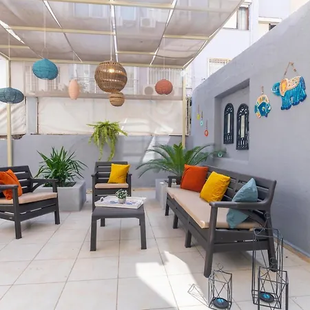 Apartamento Ezgi's With Private Garden In *
