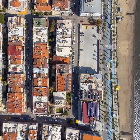 Apartamento Ezgi's With Private Garden In